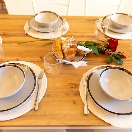 Casa Domitilla Vista Mare - Spiagge, Storia & Relax Wifi - Netflix * تيراتشينا
